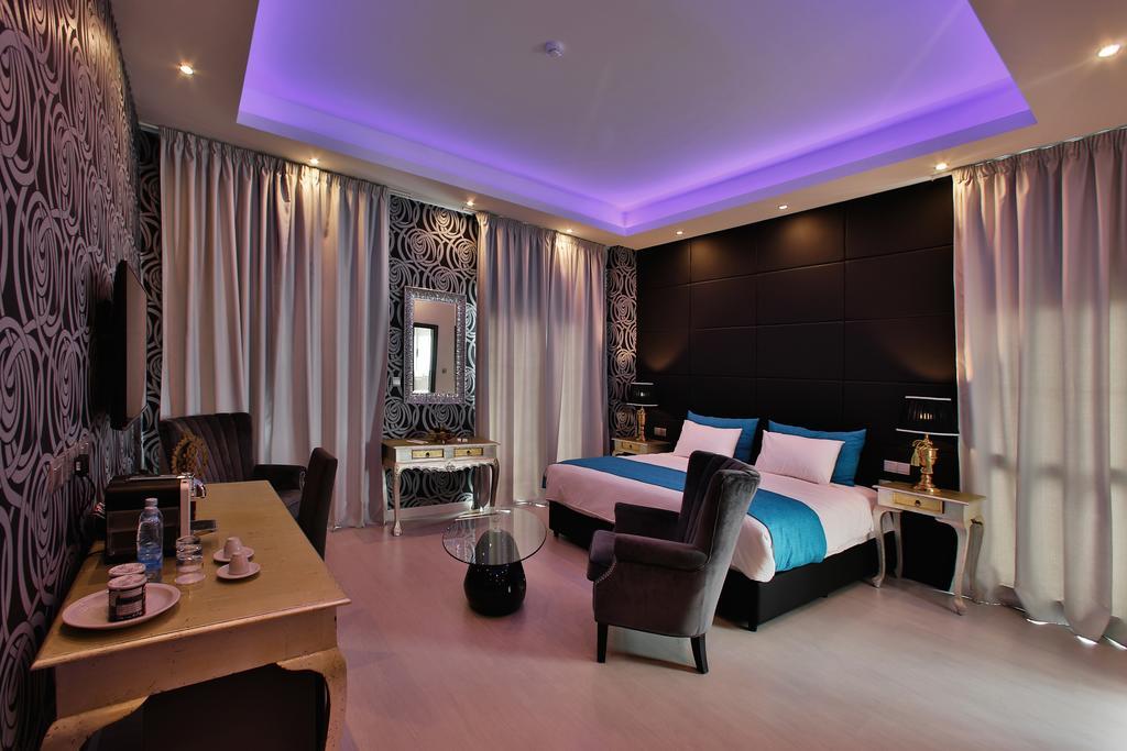 The Josephine Boutique Hotel Larnaca Bilik gambar